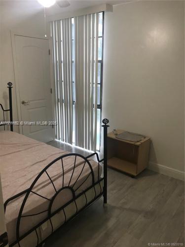 Small Image of 3401 NORTH COUNTRY CLUB DR #219, Aventura Number 11