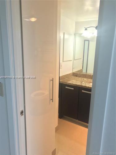 Small Image of 3401 NORTH COUNTRY CLUB DR #219, Aventura Number 16