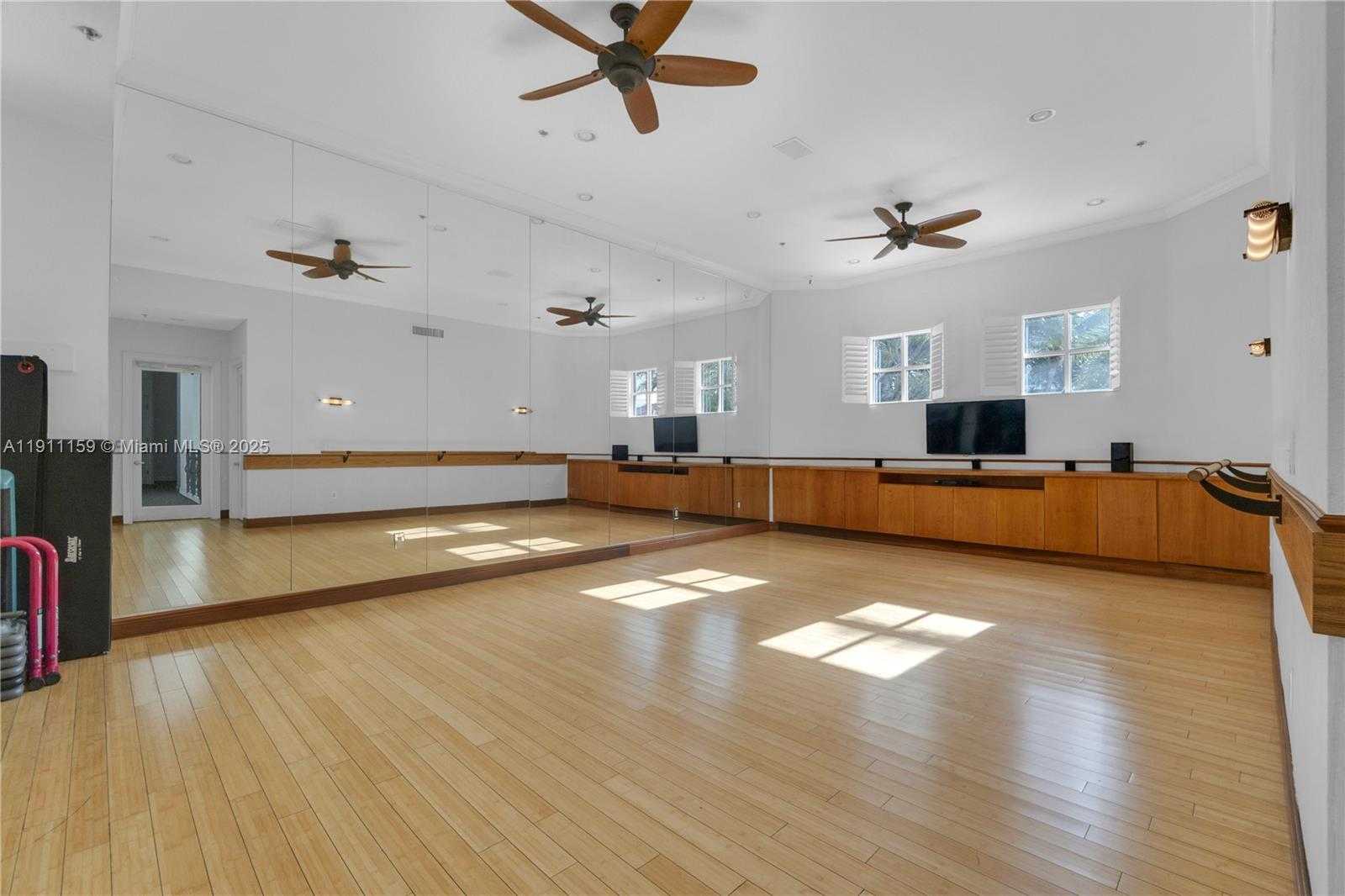 Small Image of 3235 NORTH EAST 184TH ST #11103, Aventura Number 45