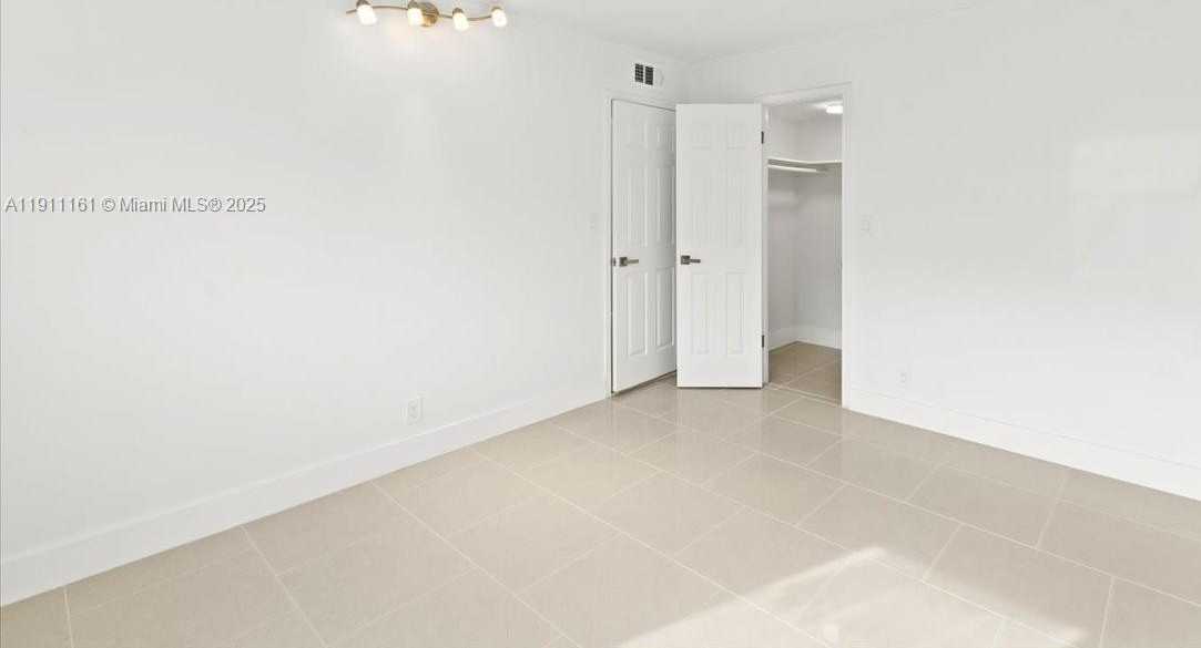 Small Image of 319 NORTH EAST 14TH AVE #201, Hallandale Beach Number 21