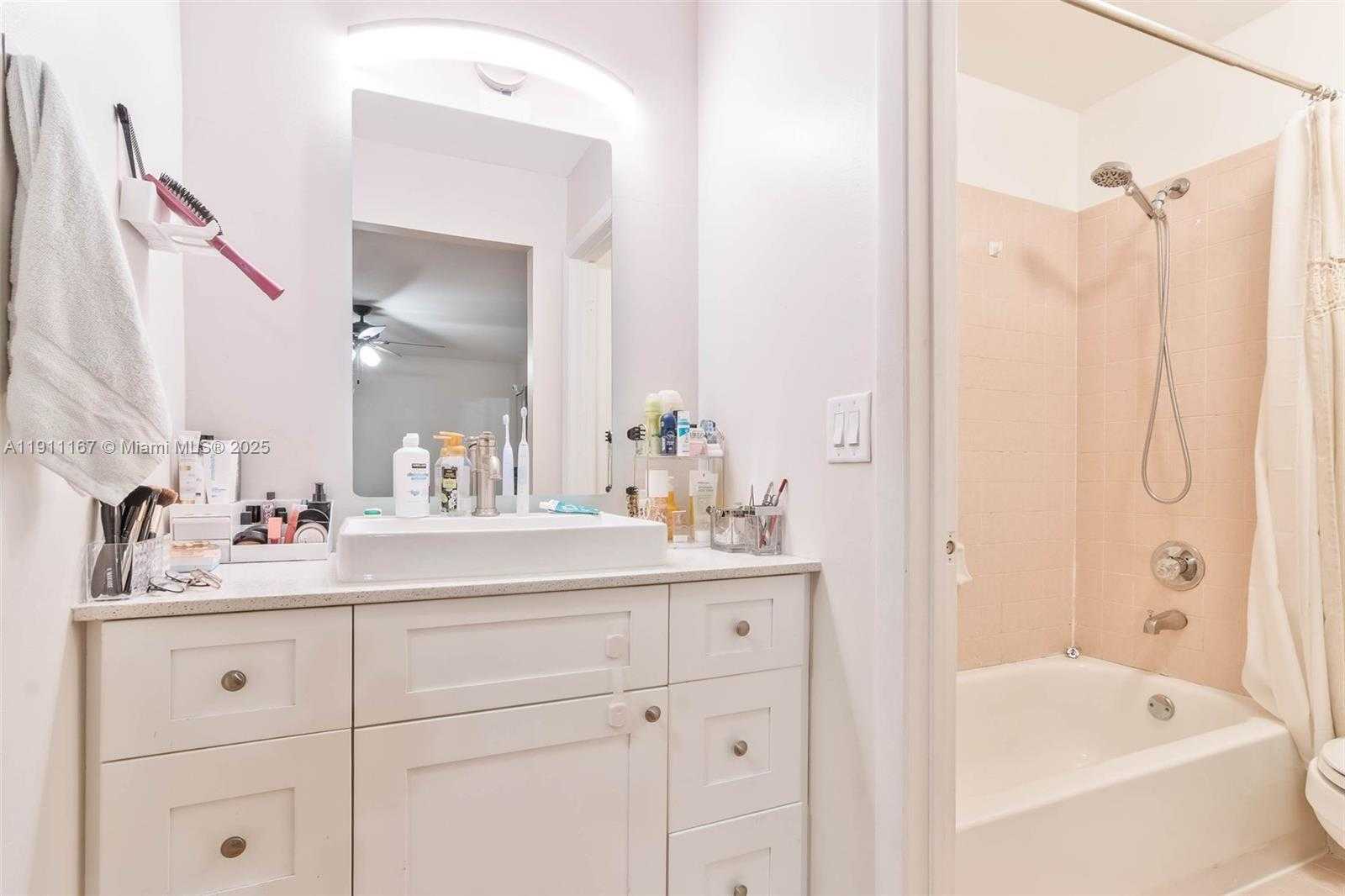 Small Image of 12152 SOUTH WEST 49TH CT, Cooper City Number 14