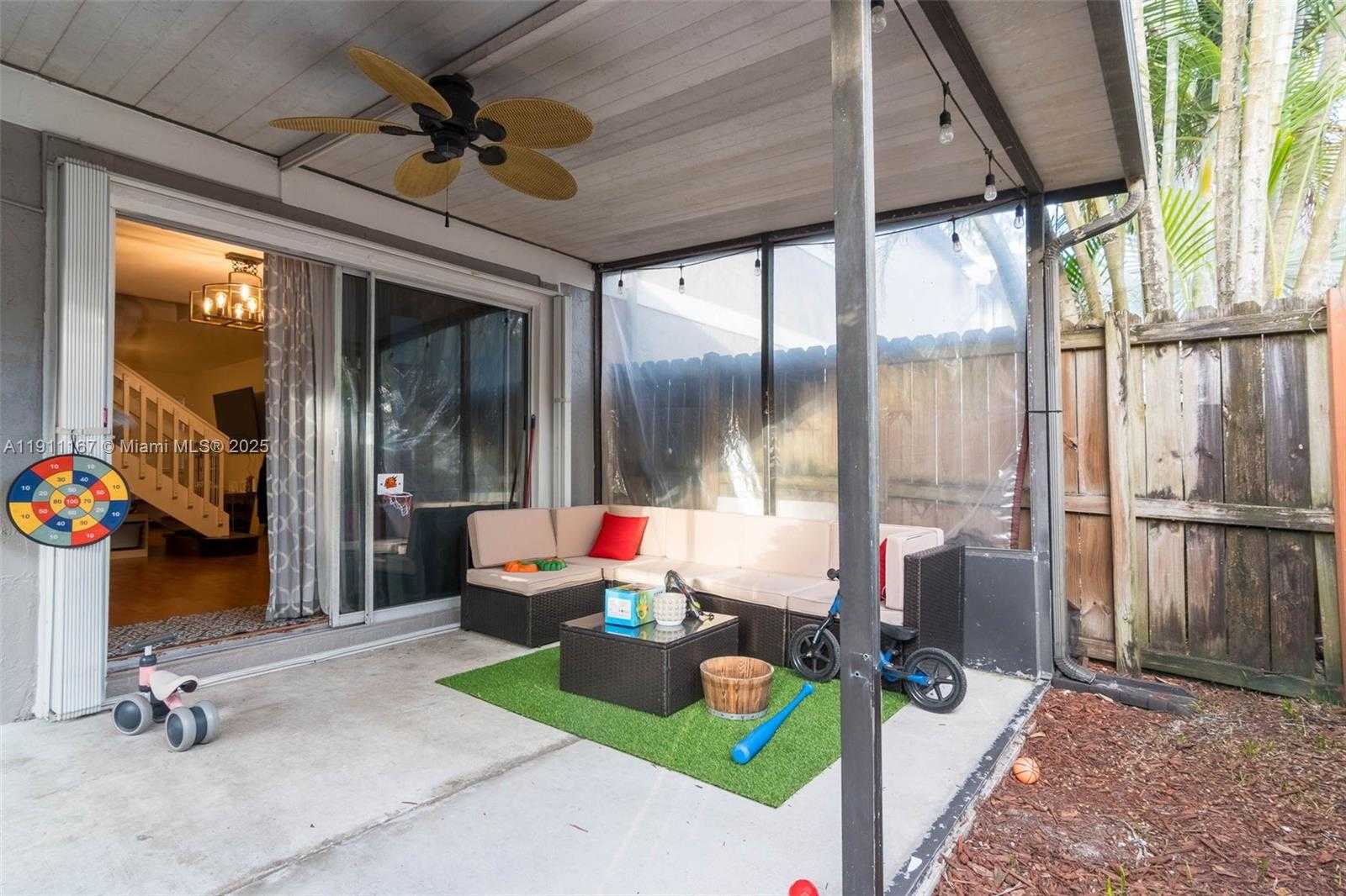 Small Image of 12152 SOUTH WEST 49TH CT, Cooper City Number 9