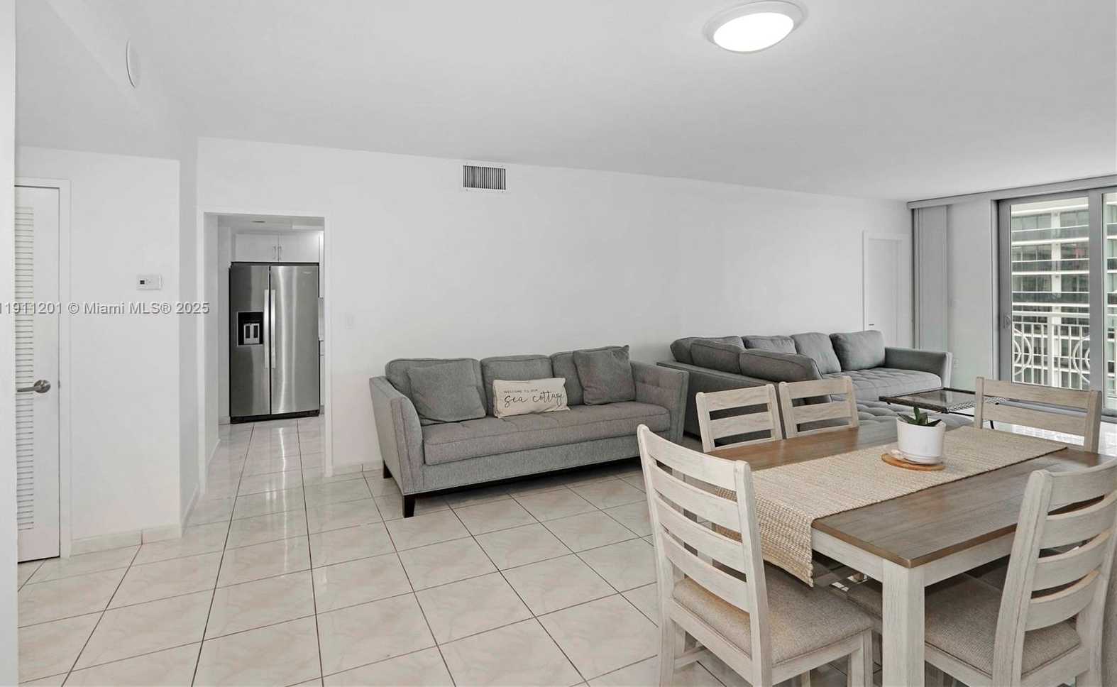 Small Image of 5825 COLLINS AVE #11E, Miami Beach Number 11