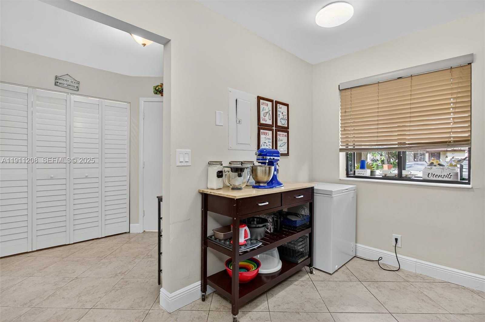Small Image of 4588 CARAMBOLA CIR S #27219, Coconut Creek Number 20