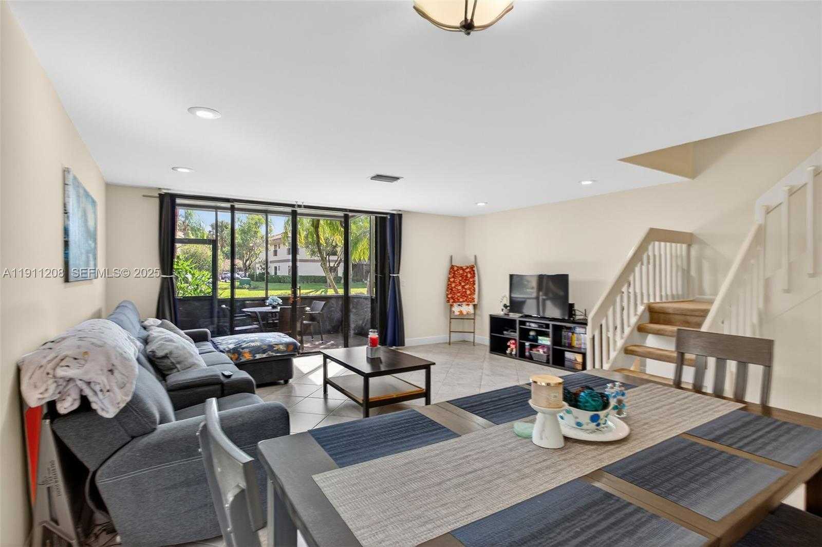 Small Image of 4588 CARAMBOLA CIR S #27219, Coconut Creek Number 23