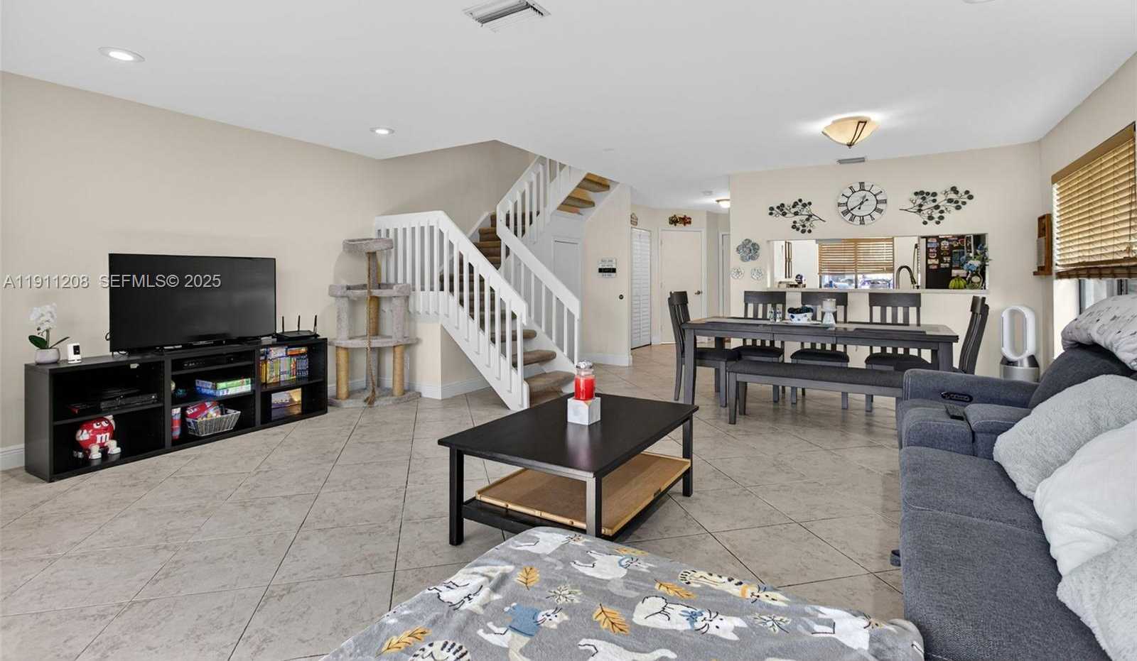 Small Image of 4588 CARAMBOLA CIR S #27219, Coconut Creek Number 28