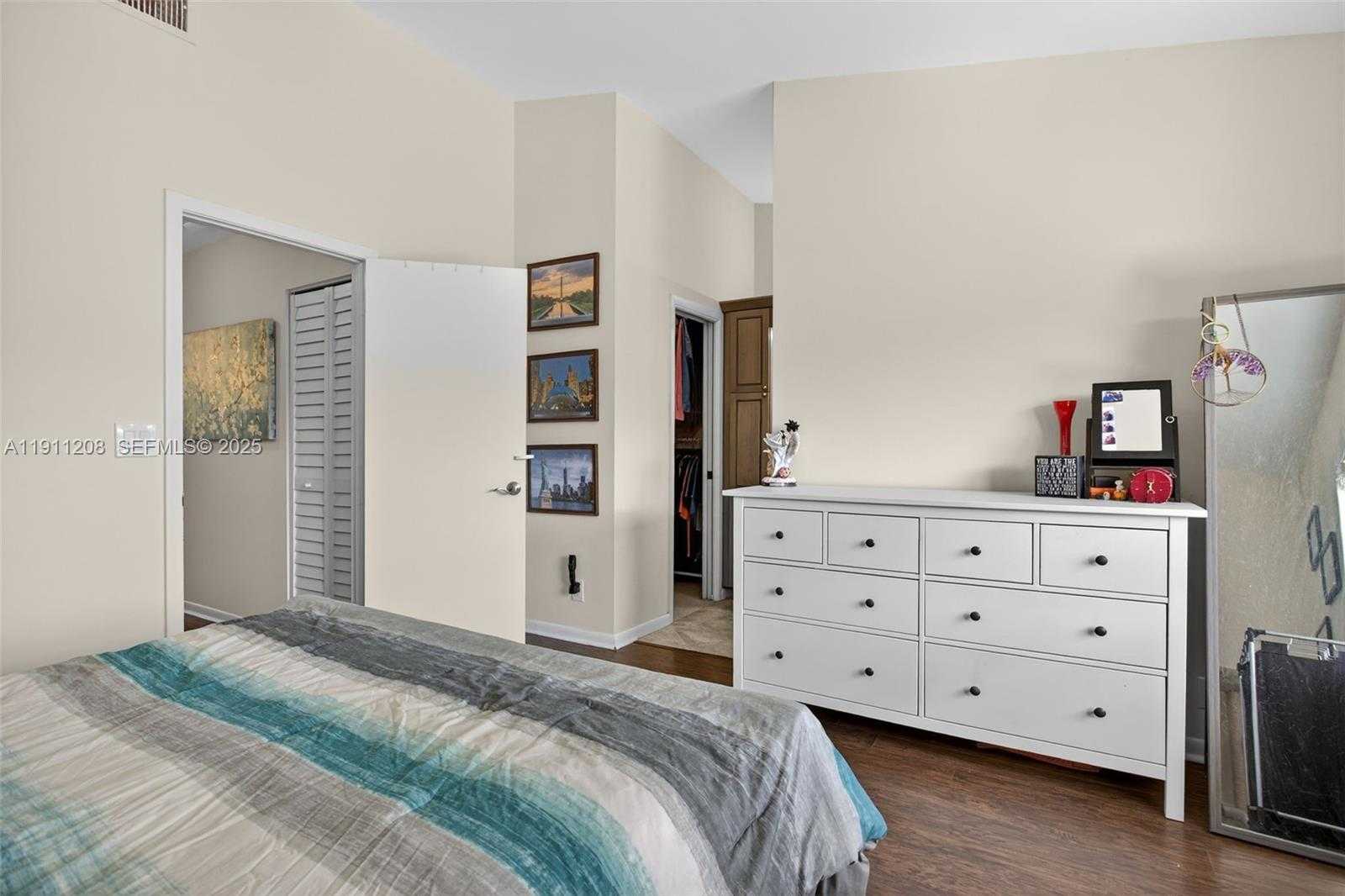 Small Image of 4588 CARAMBOLA CIR S #27219, Coconut Creek Number 45