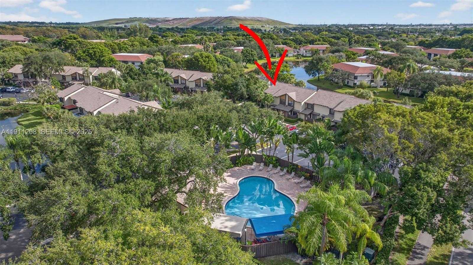 Small Image of 4588 CARAMBOLA CIR S #27219, Coconut Creek Number 8