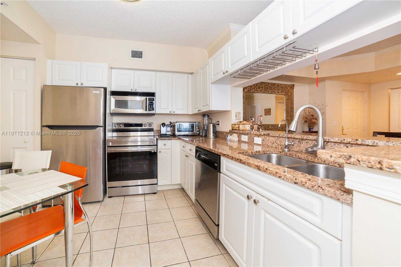 Imagen de Pequeño Objeto