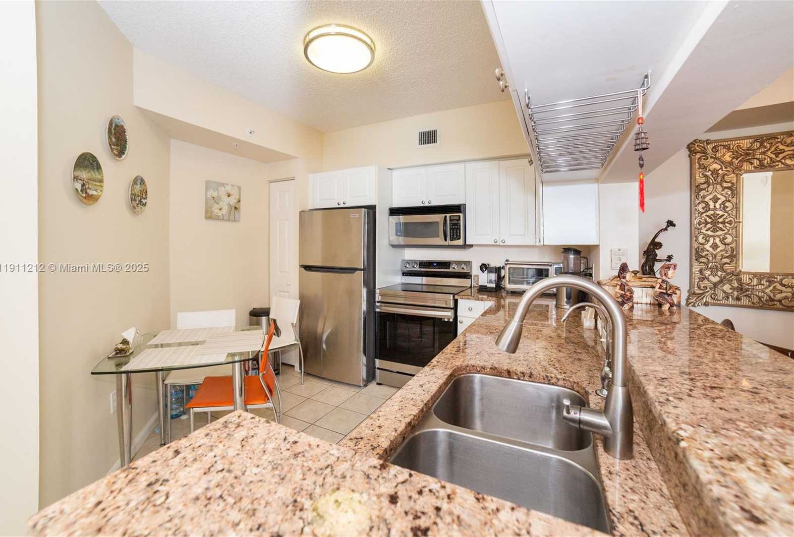 Imagen de Pequeño Objeto