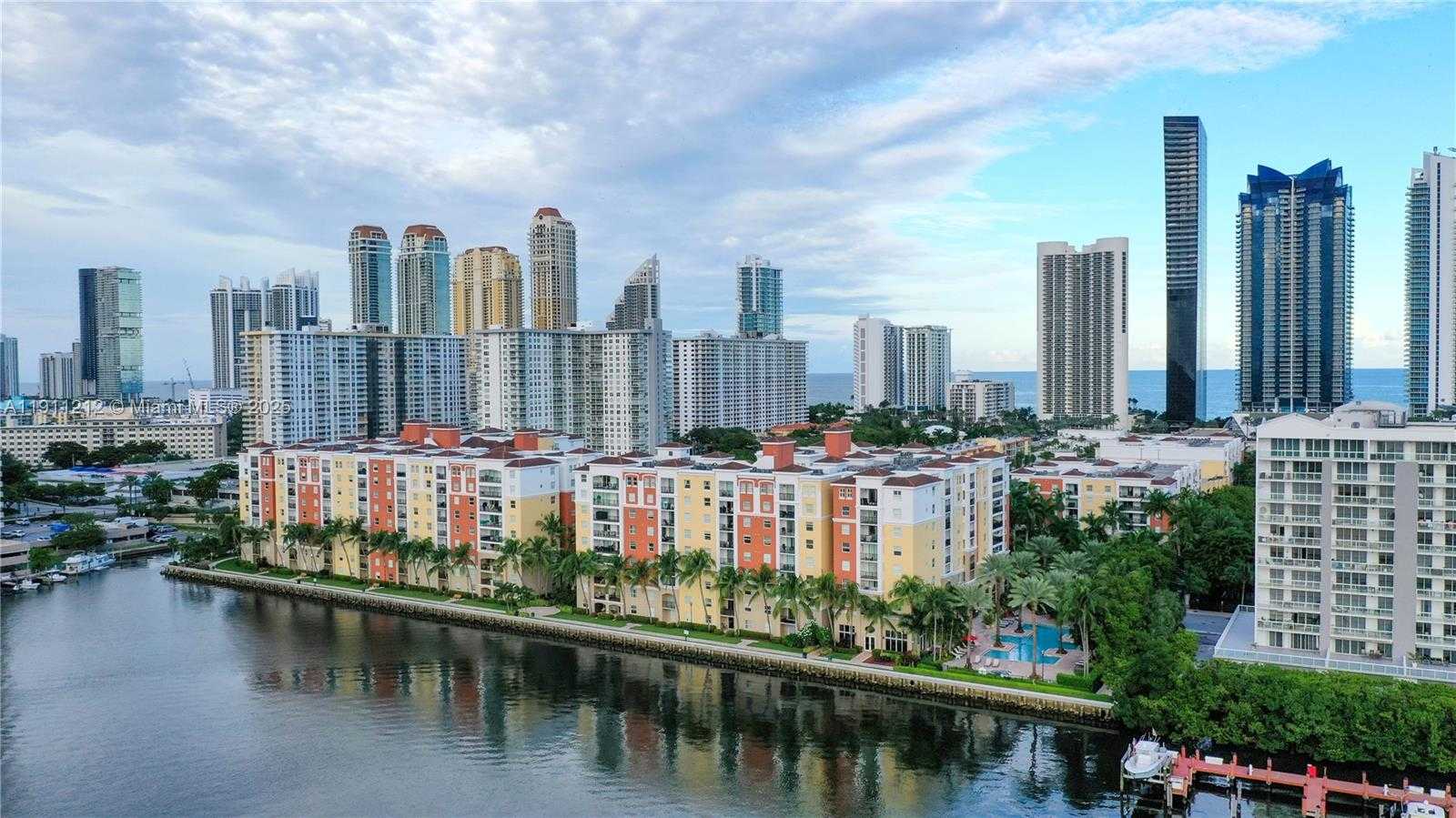 Imagen de Pequeño Objeto