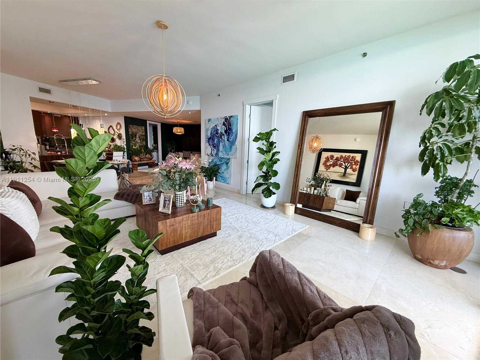 Small Image of 16001 COLLINS AVE #2203, Sunny Isles Beach Number 11