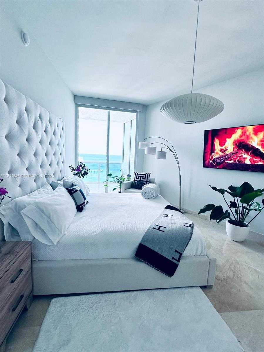 Small Image of 16001 COLLINS AVE #2203, Sunny Isles Beach Number 13