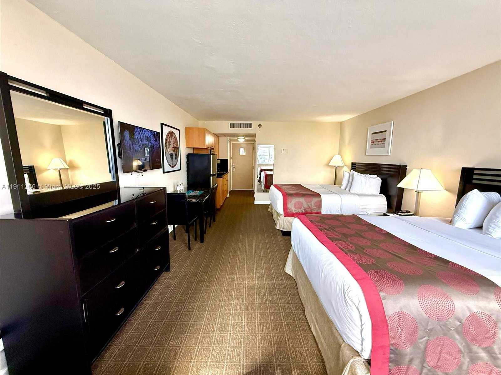 Small Image of 19201 COLLINS AVE #904, Sunny Isles Beach Number 13