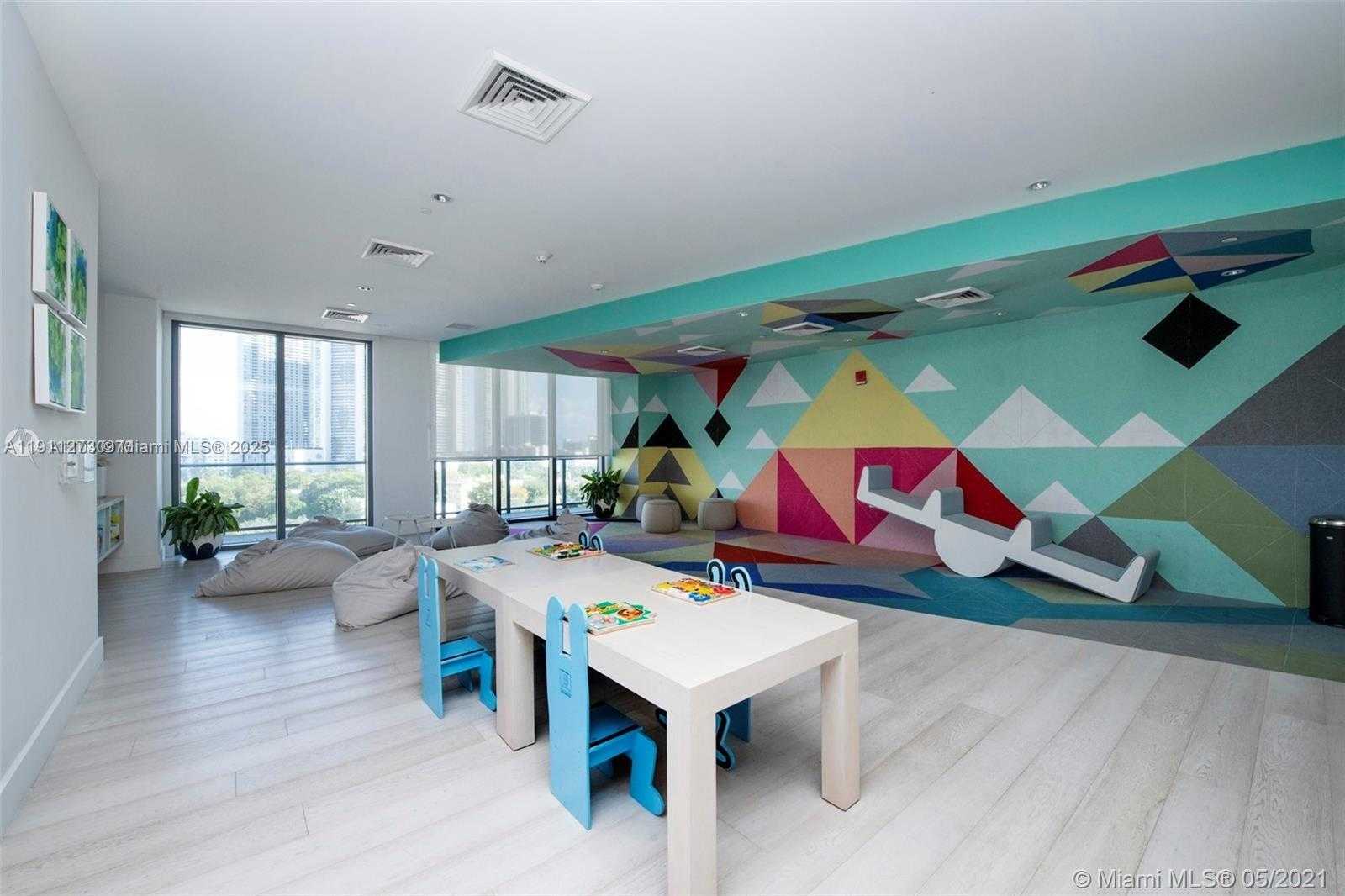 Small Image of 121 NORTH EAST 34TH ST #1507, Miami Number 24