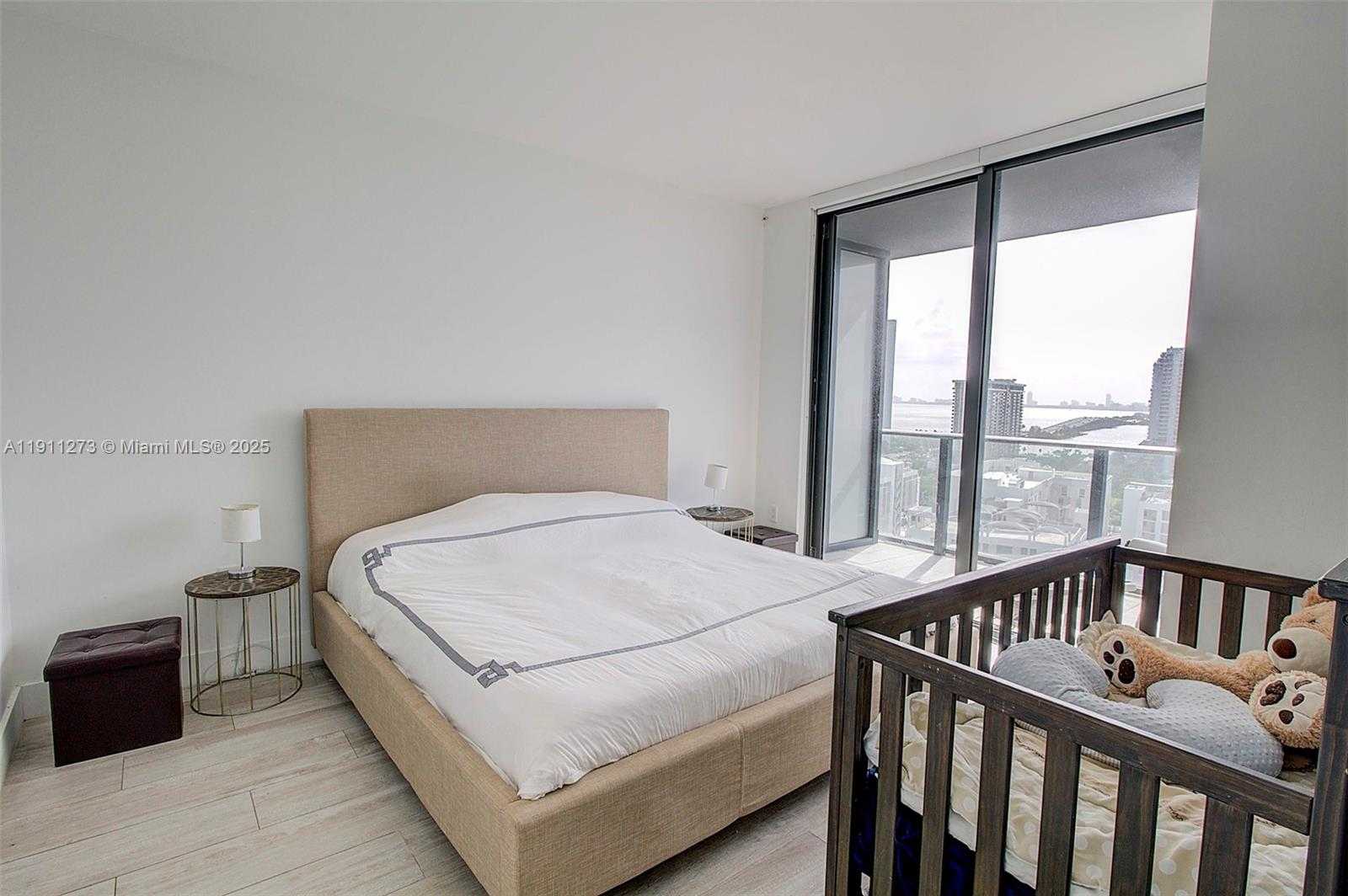 Small Image of 121 NORTH EAST 34TH ST #1507, Miami Number 9