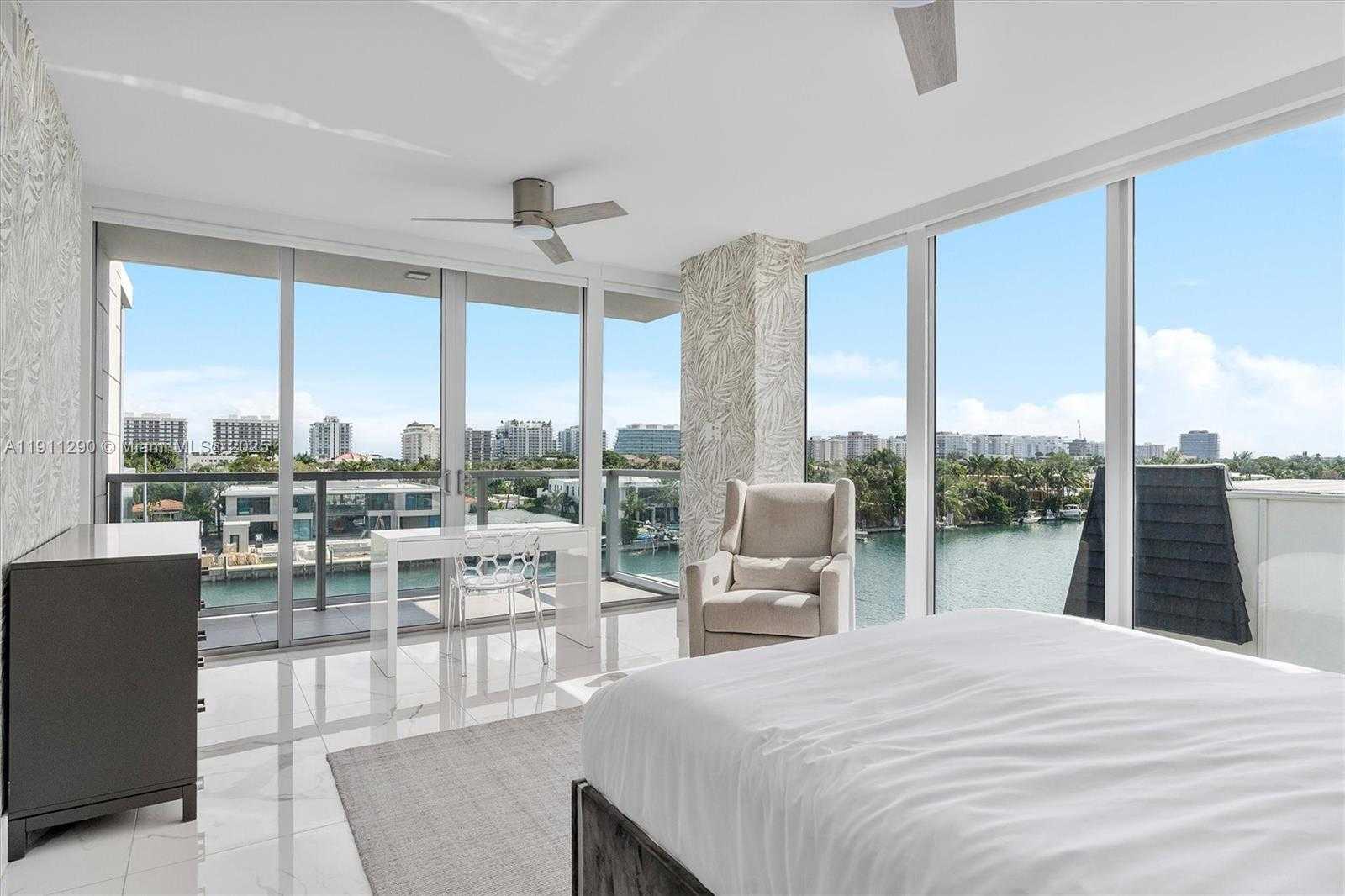 Small Image of 9521 EAST BAY HARBOR DR #604, Bay Harbor Islands Number 24