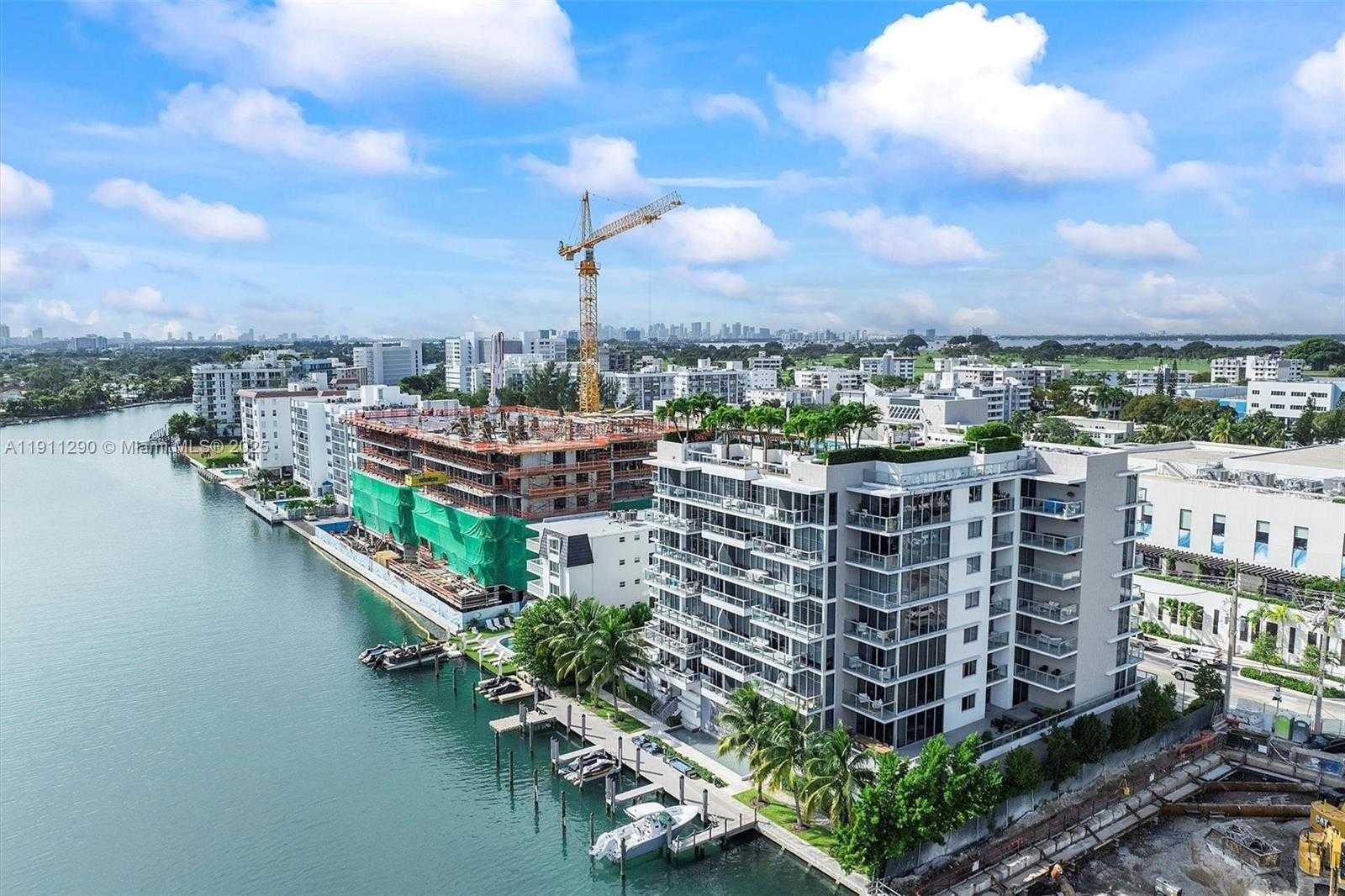 Small Image of 9521 EAST BAY HARBOR DR #604, Bay Harbor Islands Number 41