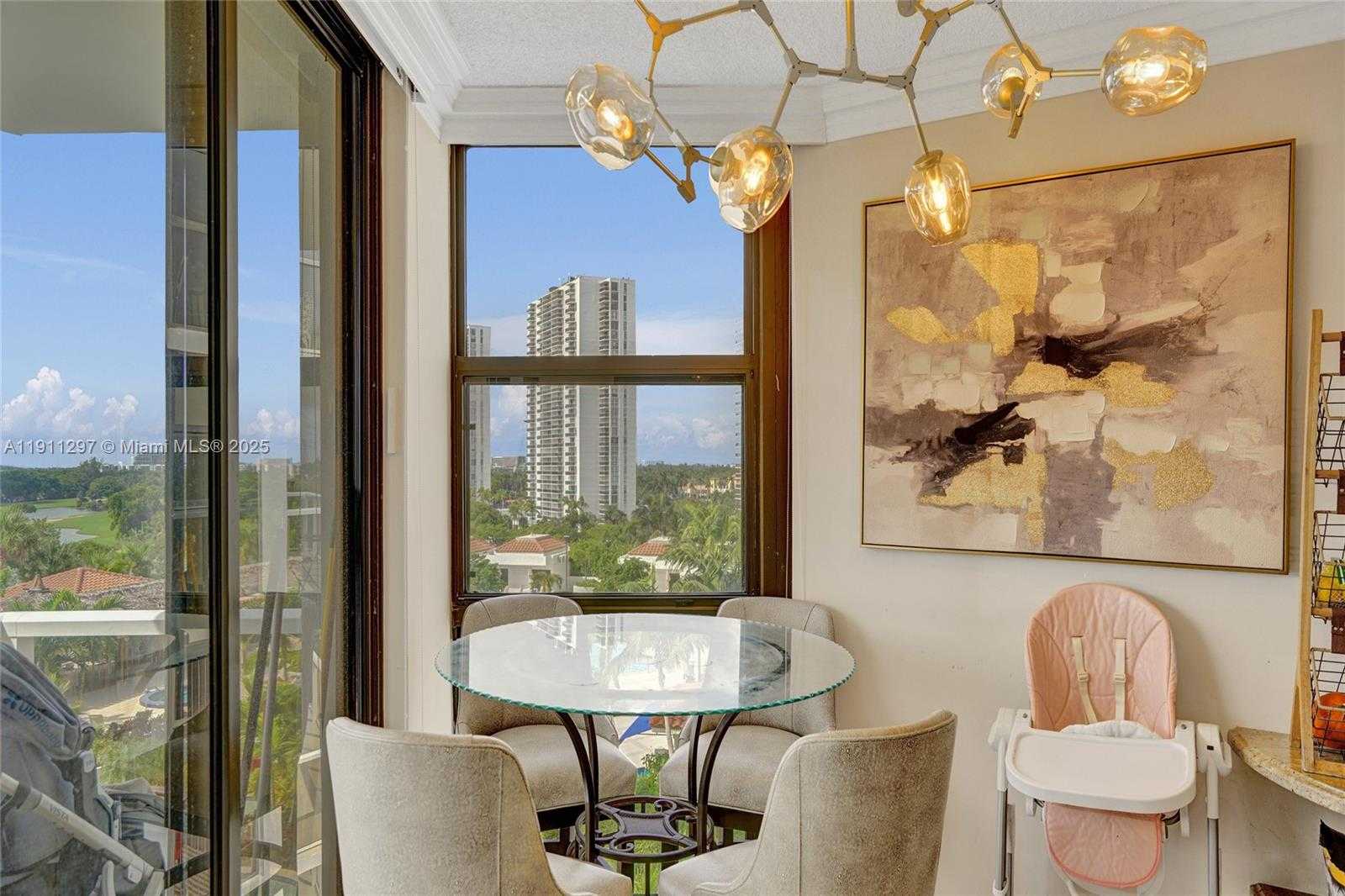 Small Image of 20281 EAST COUNTRY CLUB DR #511, Aventura Number 11