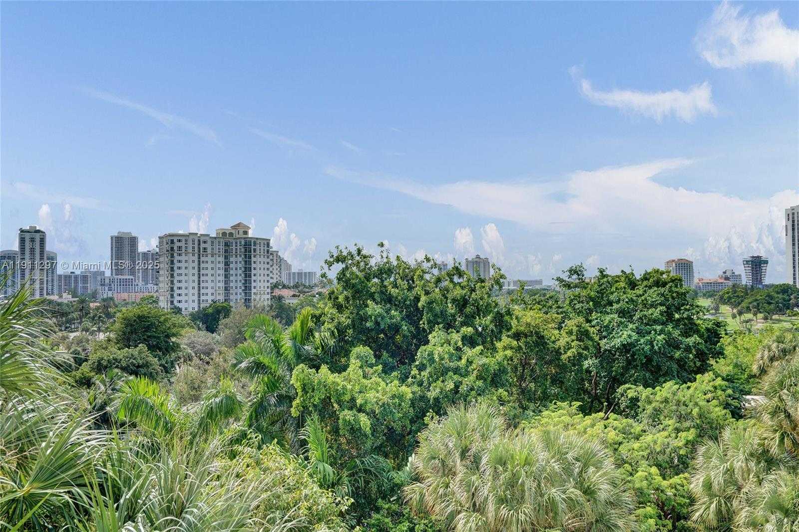 Small Image of 20281 EAST COUNTRY CLUB DR #511, Aventura Number 44