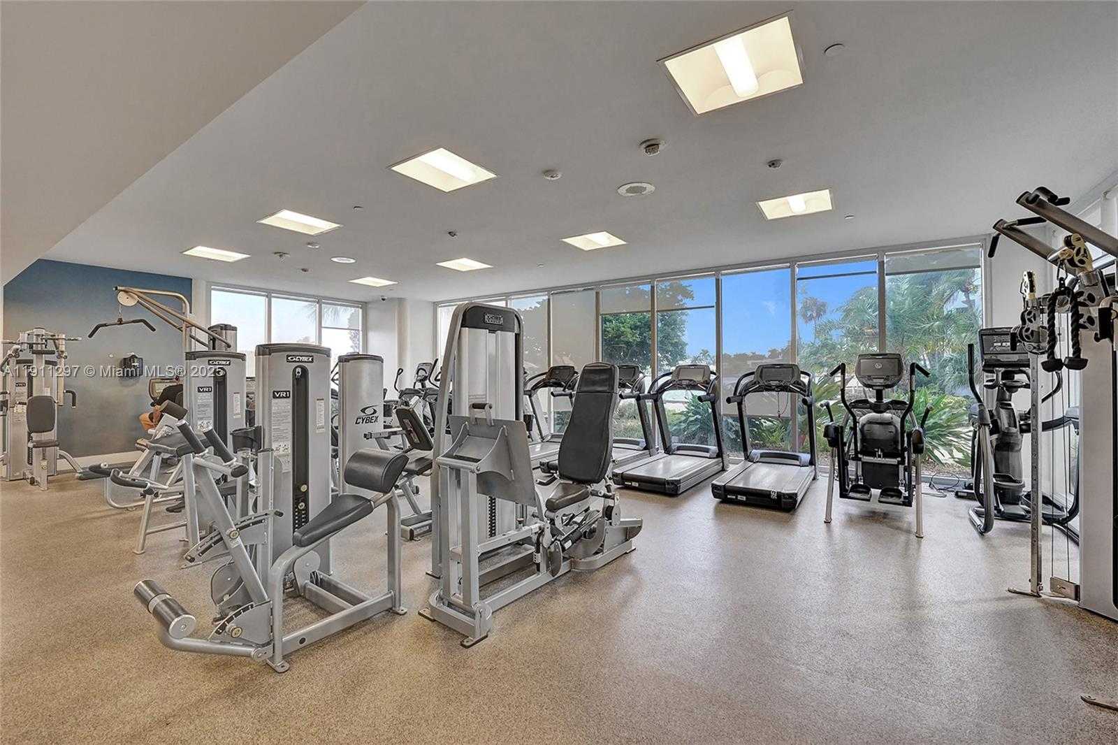 Small Image of 20281 EAST COUNTRY CLUB DR #511, Aventura Number 57