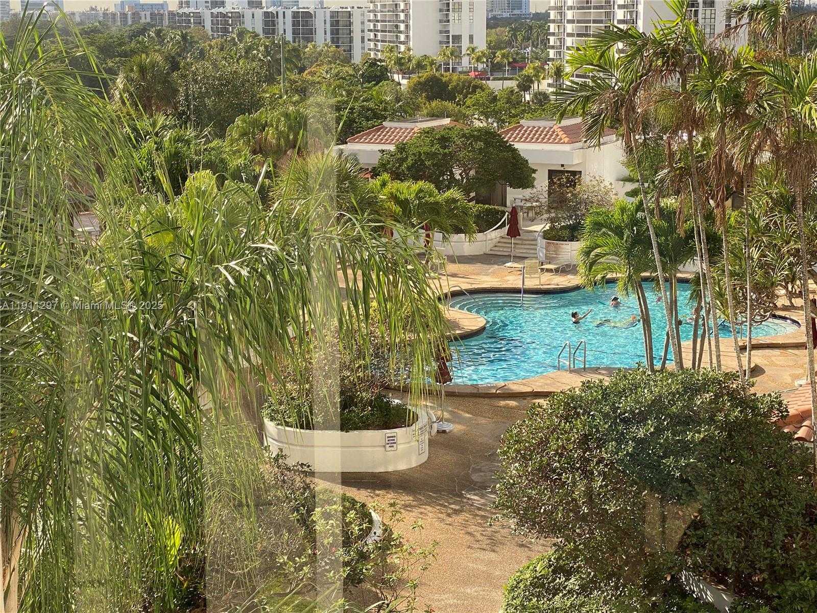 Small Image of 20281 EAST COUNTRY CLUB DR #511, Aventura Number 8