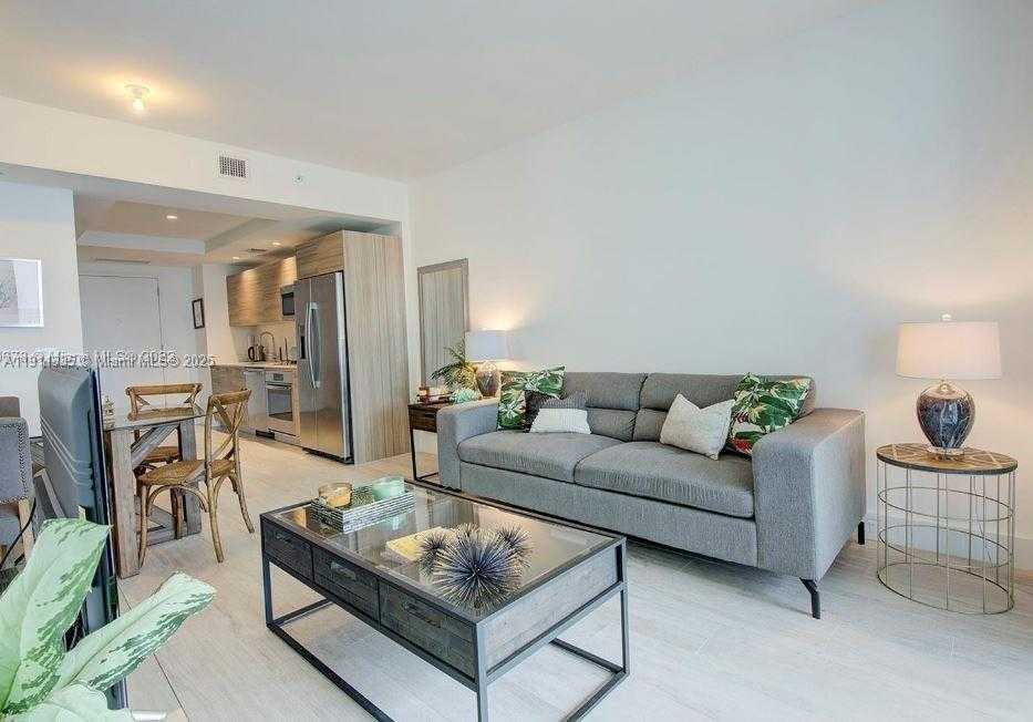 Small Image of 121 NORTH EAST 34TH ST #1603, Miami Number 6