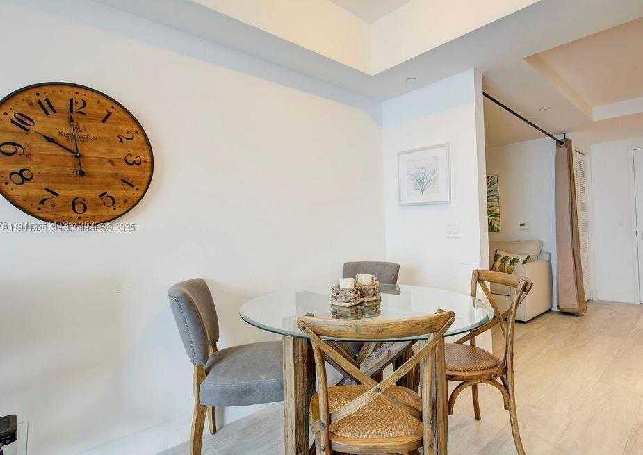 Small Image of 121 NORTH EAST 34TH ST #1603, Miami Number 7