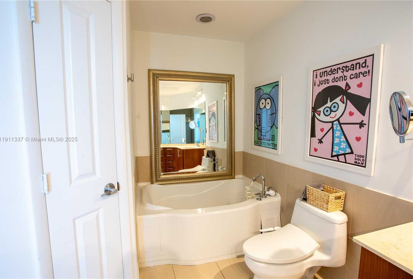 Small Image of 1945 SOUTH OCEAN DR #1108, Hallandale Beach Number 25