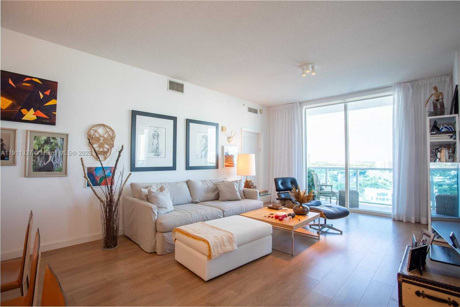 Small Image of 1945 SOUTH OCEAN DR #1108, Hallandale Beach Number 5