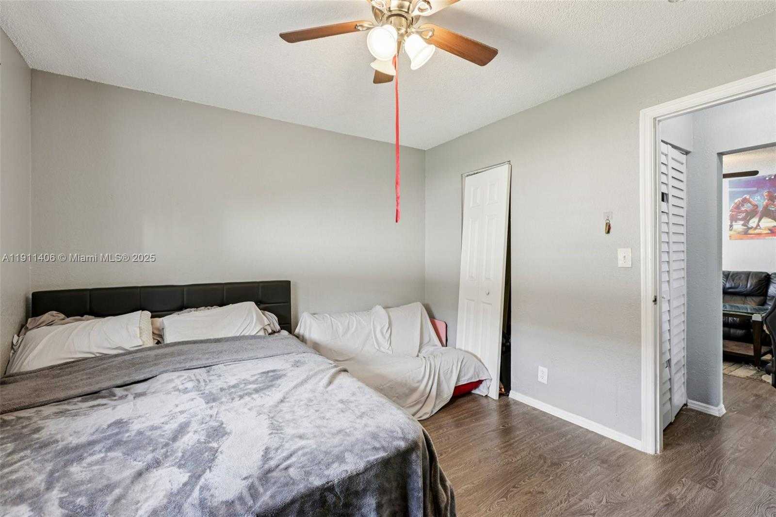 Small Image of 2117 EAST BOND DR #1, West Palm Beach Number 23