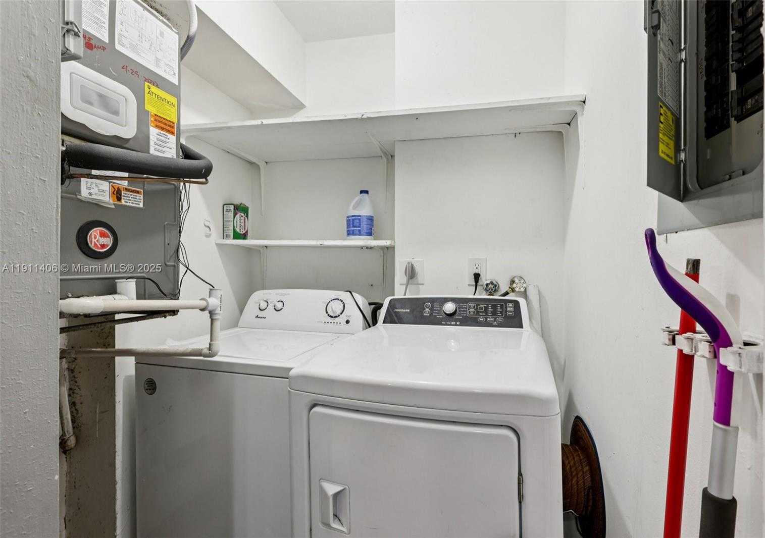 Small Image of 2117 EAST BOND DR #1, West Palm Beach Number 24