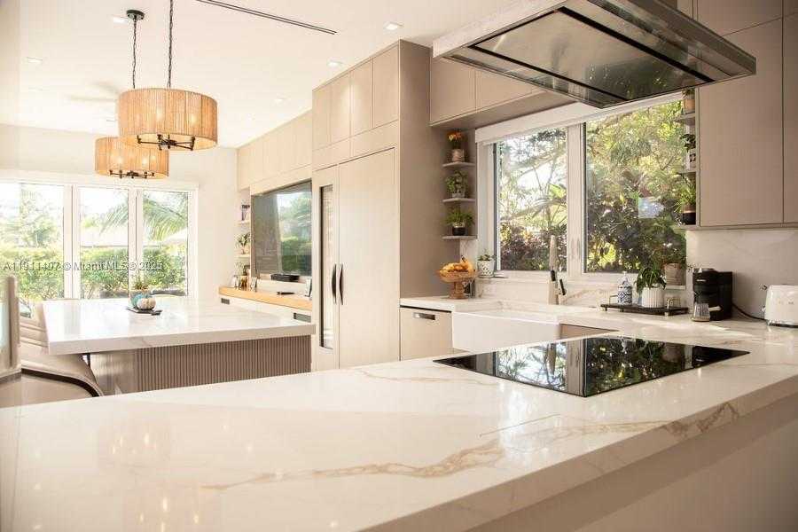 Small Image of 4819 UNIVERSITY DR #4819, Coral Gables Number 18