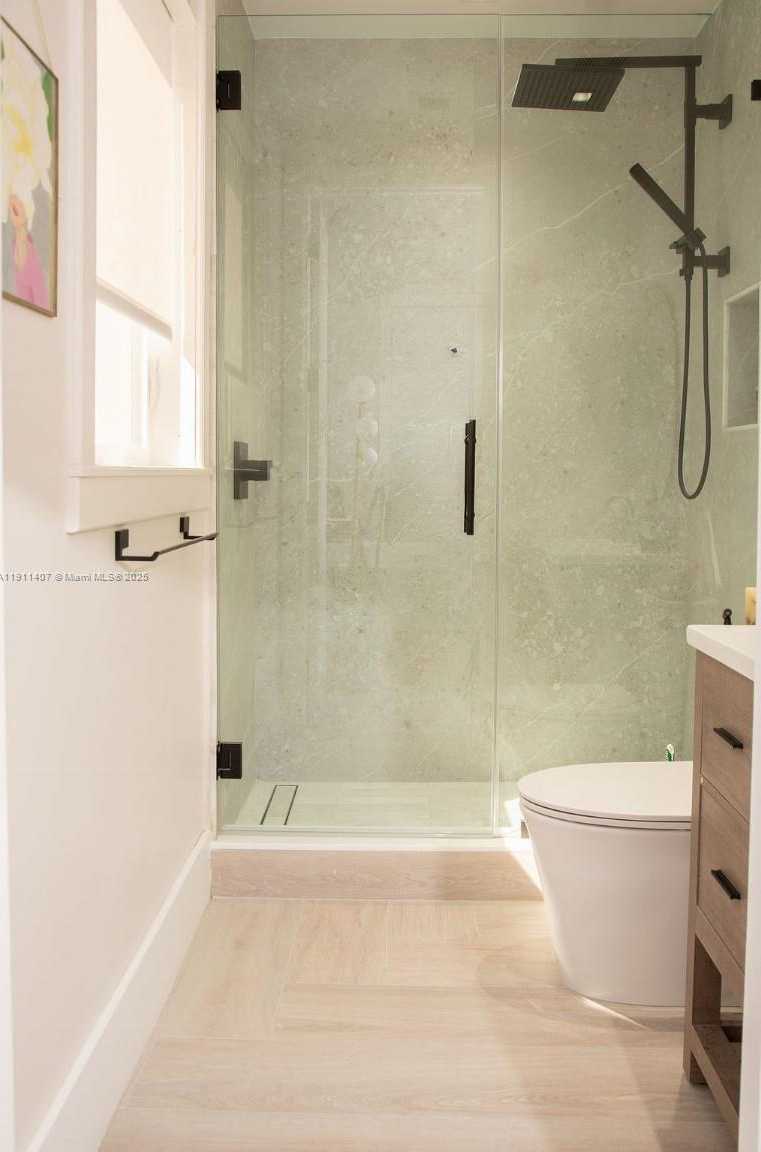 Small Image of 4819 UNIVERSITY DR #4819, Coral Gables Number 25