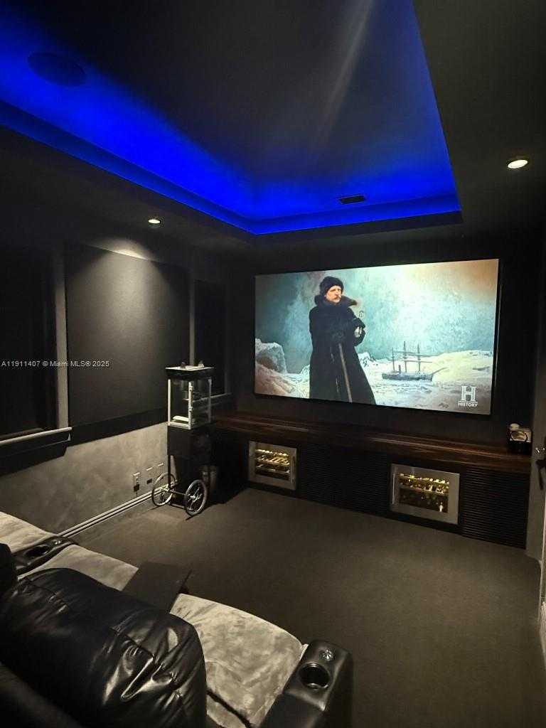 Small Image of 4819 UNIVERSITY DR #4819, Coral Gables Number 45