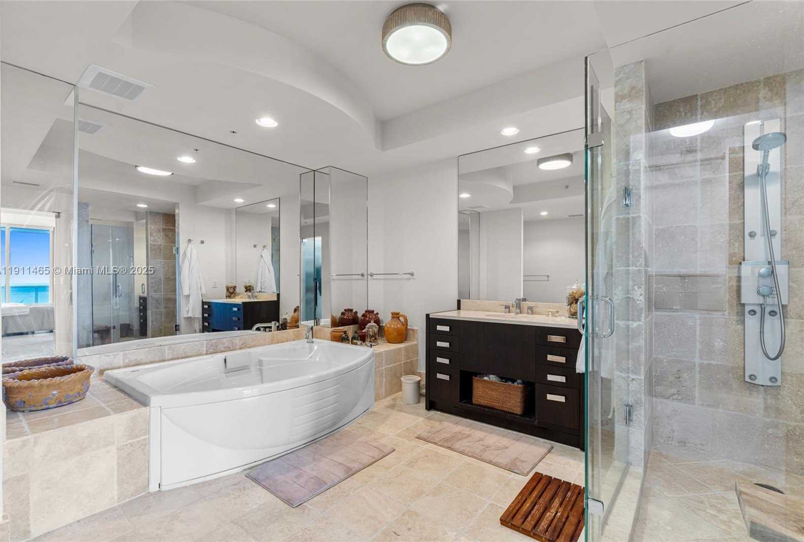 Small Image of 18201 COLLINS AVE #709, Sunny Isles Beach Number 23