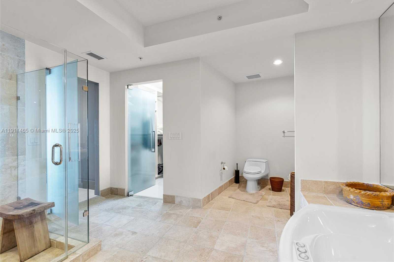 Small Image of 18201 COLLINS AVE #709, Sunny Isles Beach Number 24