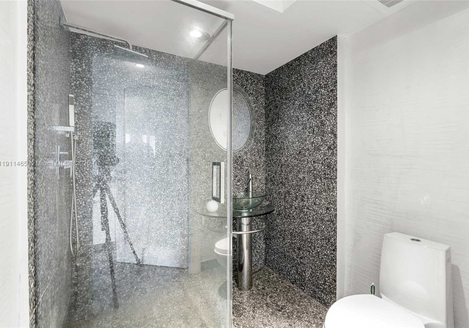 Small Image of 18201 COLLINS AVE #709, Sunny Isles Beach Number 43