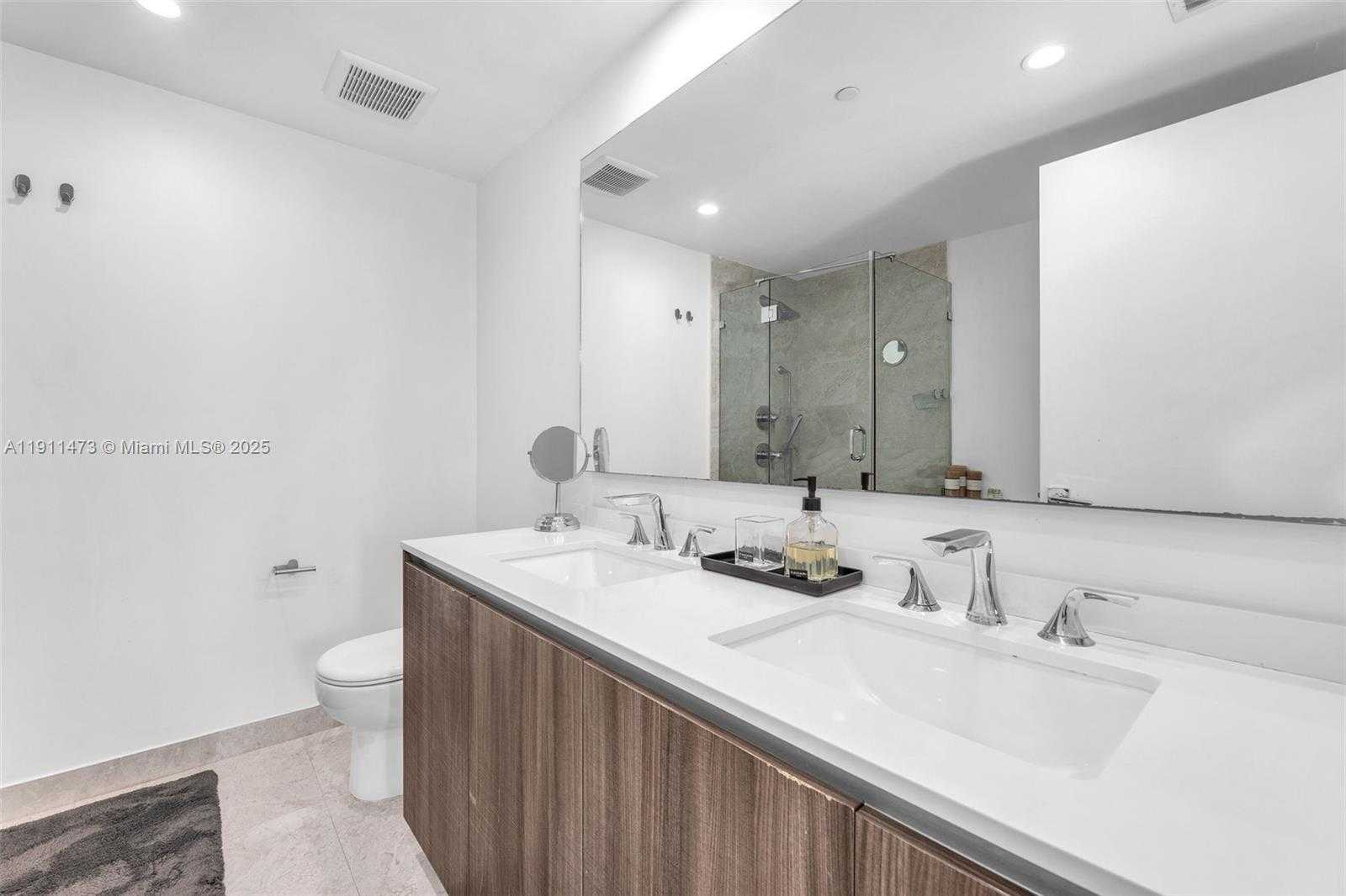 Small Image of 488 NORTH EAST 18TH ST #4311, Miami Number 18