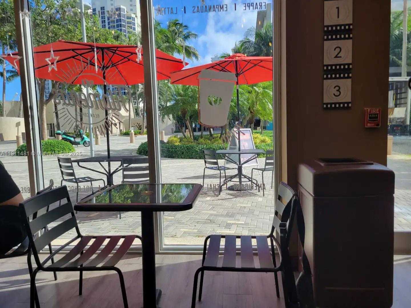 Imagen de Pequeño Objeto