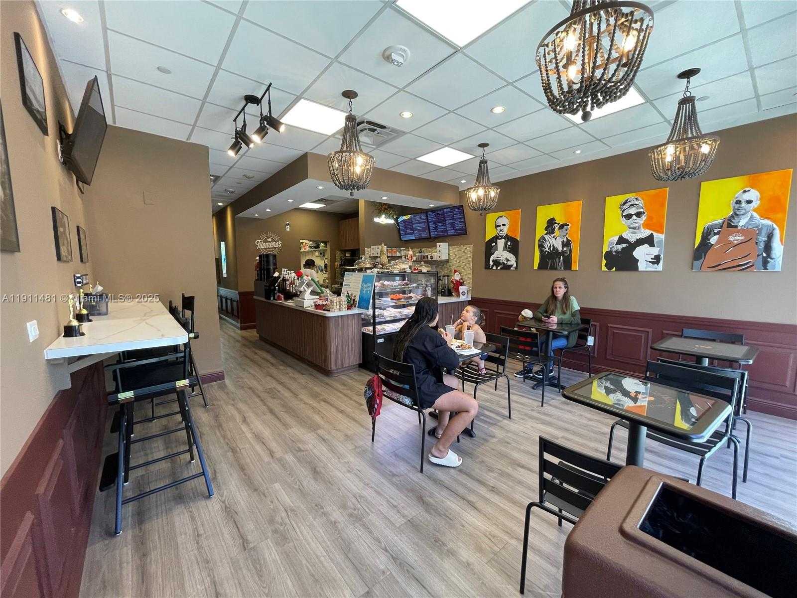 Imagen de Pequeño Objeto