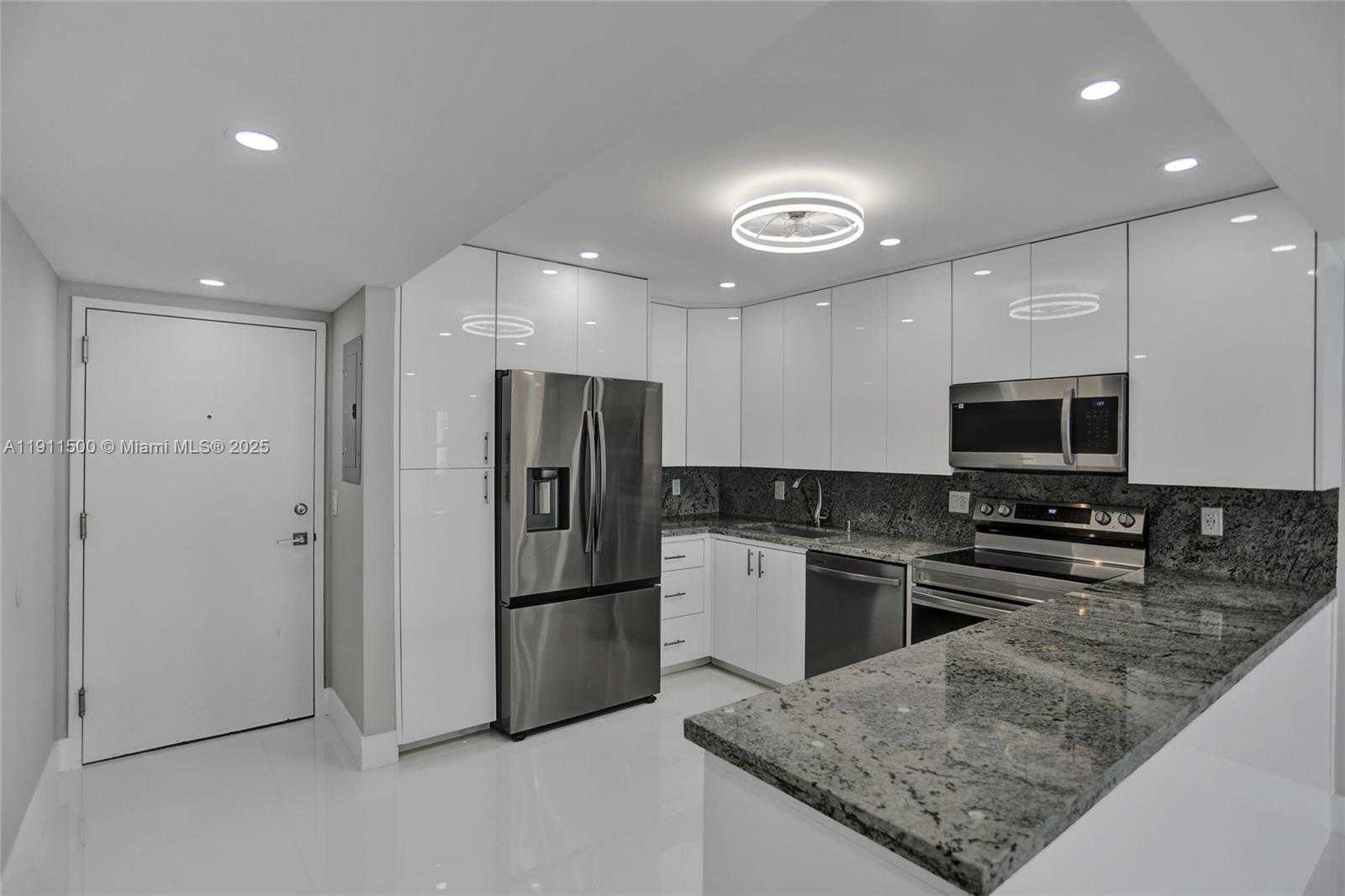 Small Image of 2301 SOUTH OCEAN DR #2404, Hollywood Number 12