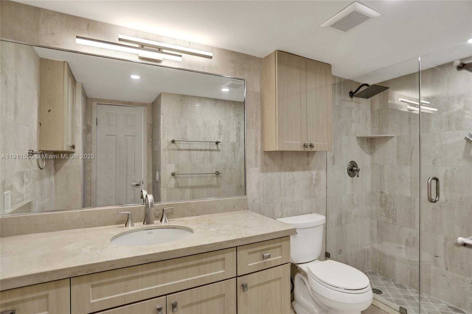 Small Image of 2301 SOUTH OCEAN DR #2404, Hollywood Number 14