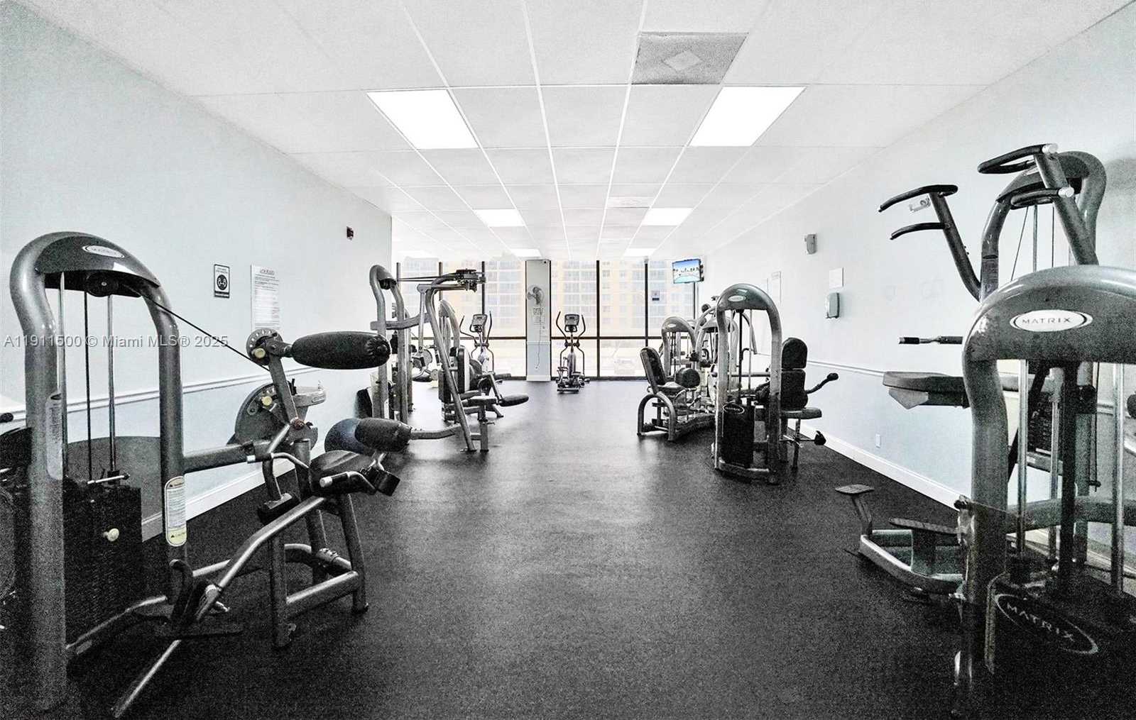 Small Image of 2301 SOUTH OCEAN DR #2404, Hollywood Number 29