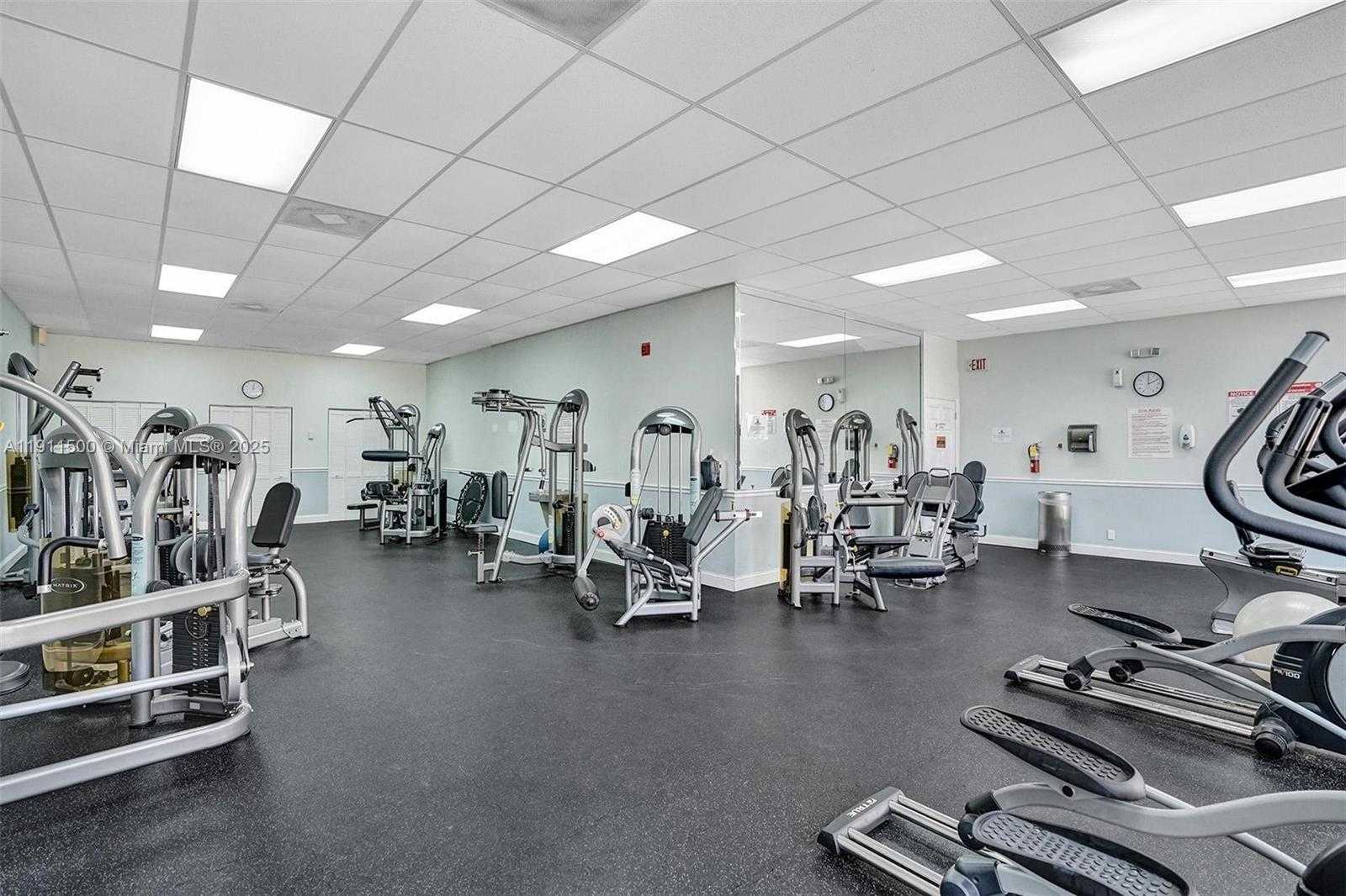 Small Image of 2301 SOUTH OCEAN DR #2404, Hollywood Number 30