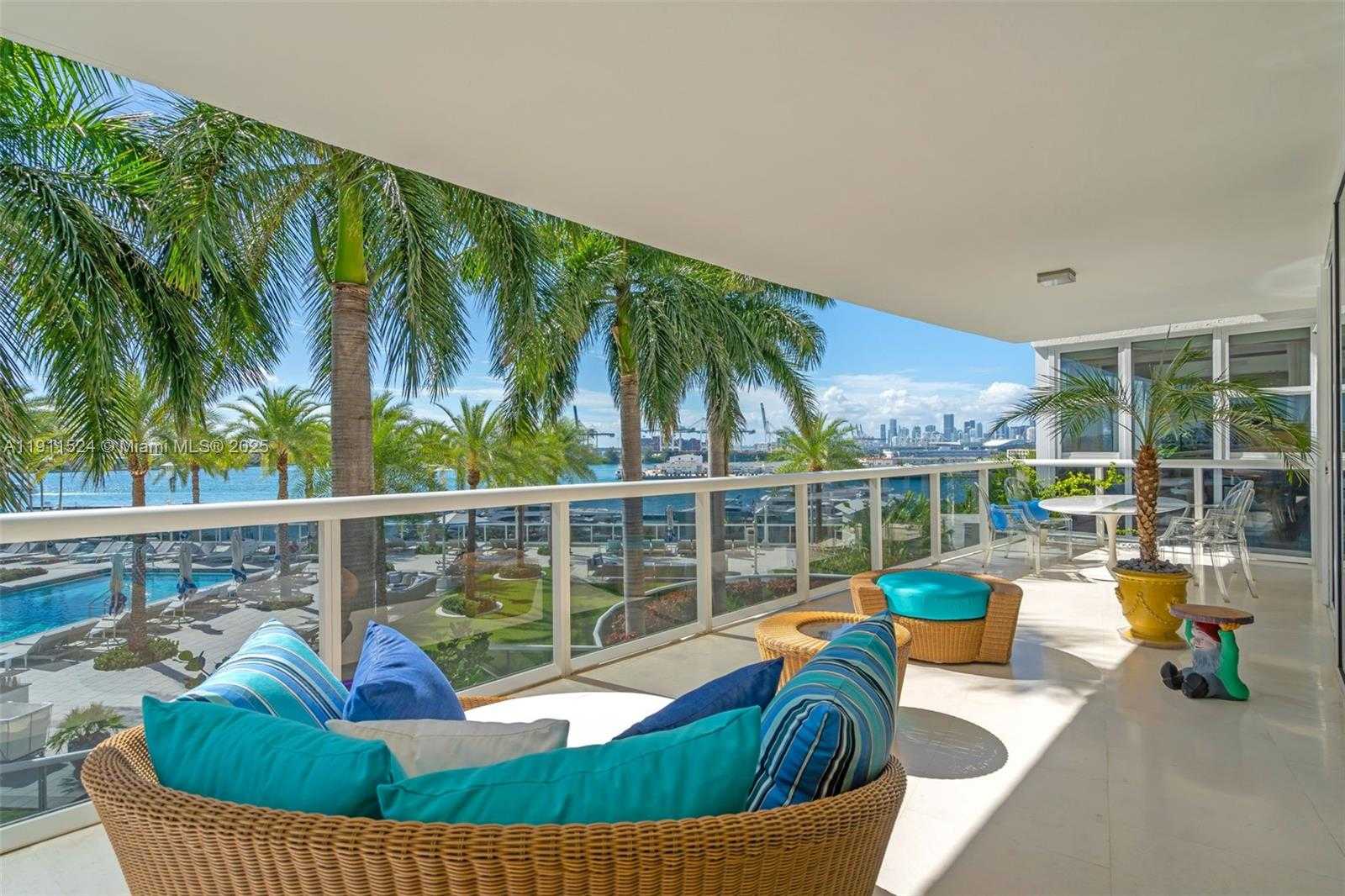 Small Image of 400 ALTON RD #706, Miami Beach Number 1