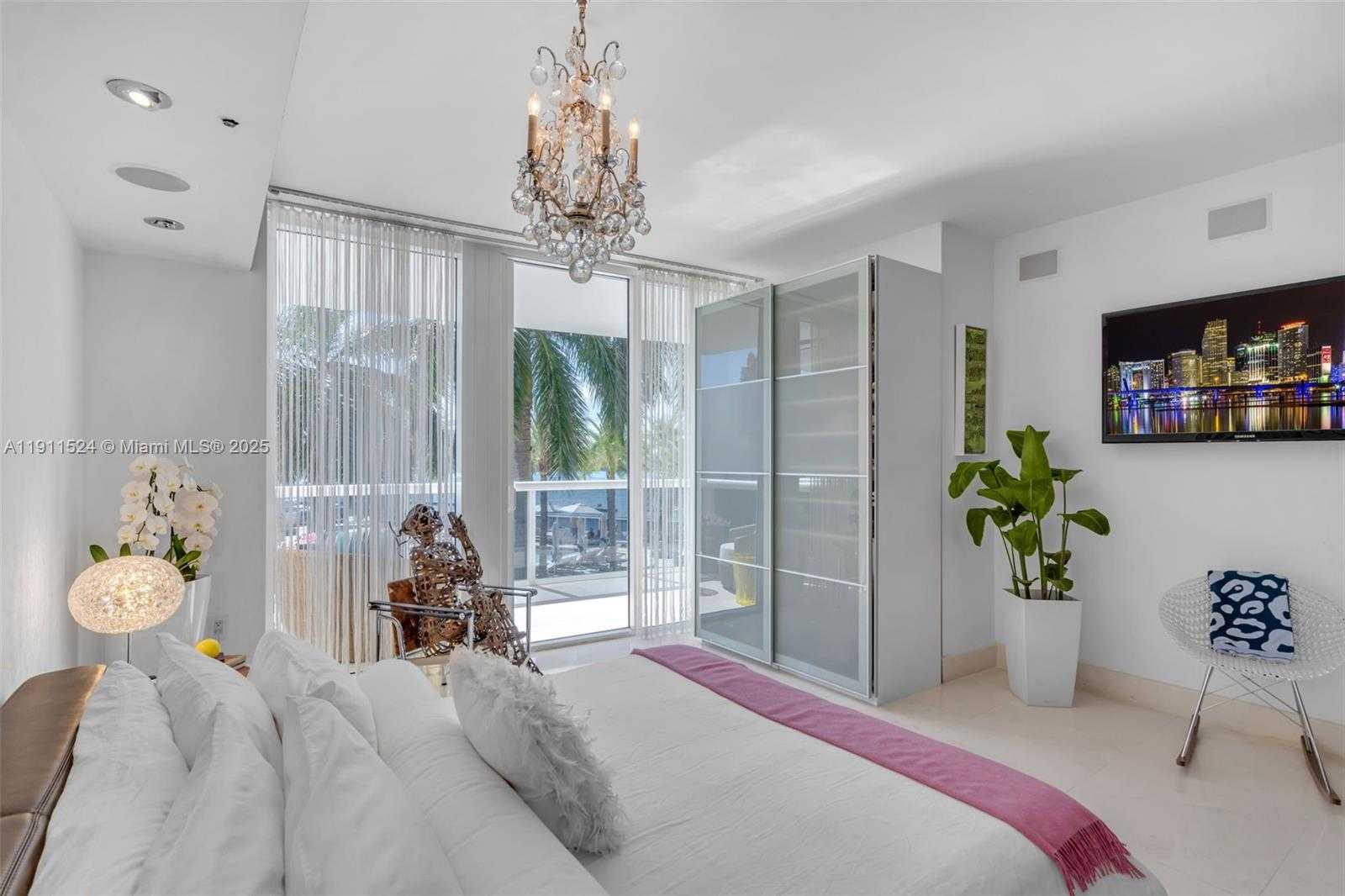 Small Image of 400 ALTON RD #706, Miami Beach Number 15