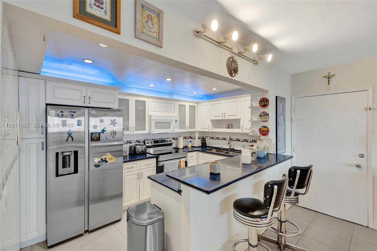 Small Image of 5005 COLLINS AVE #608, Miami Beach Number 16