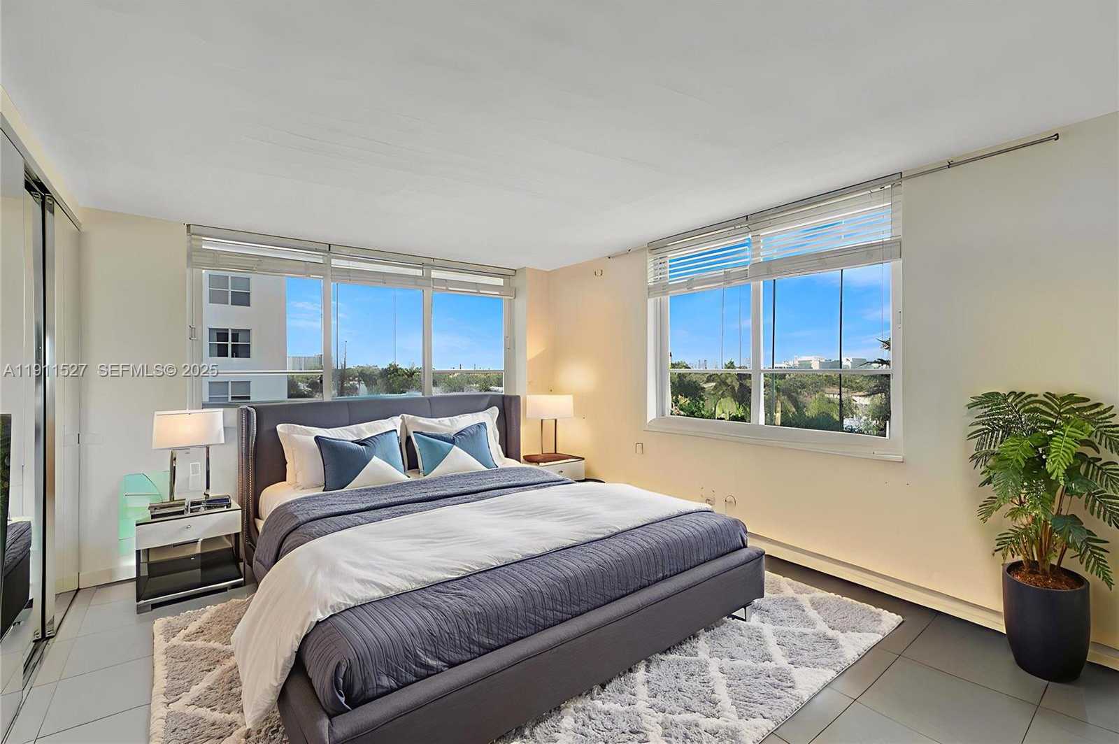 Small Image of 5005 COLLINS AVE #608, Miami Beach Number 2