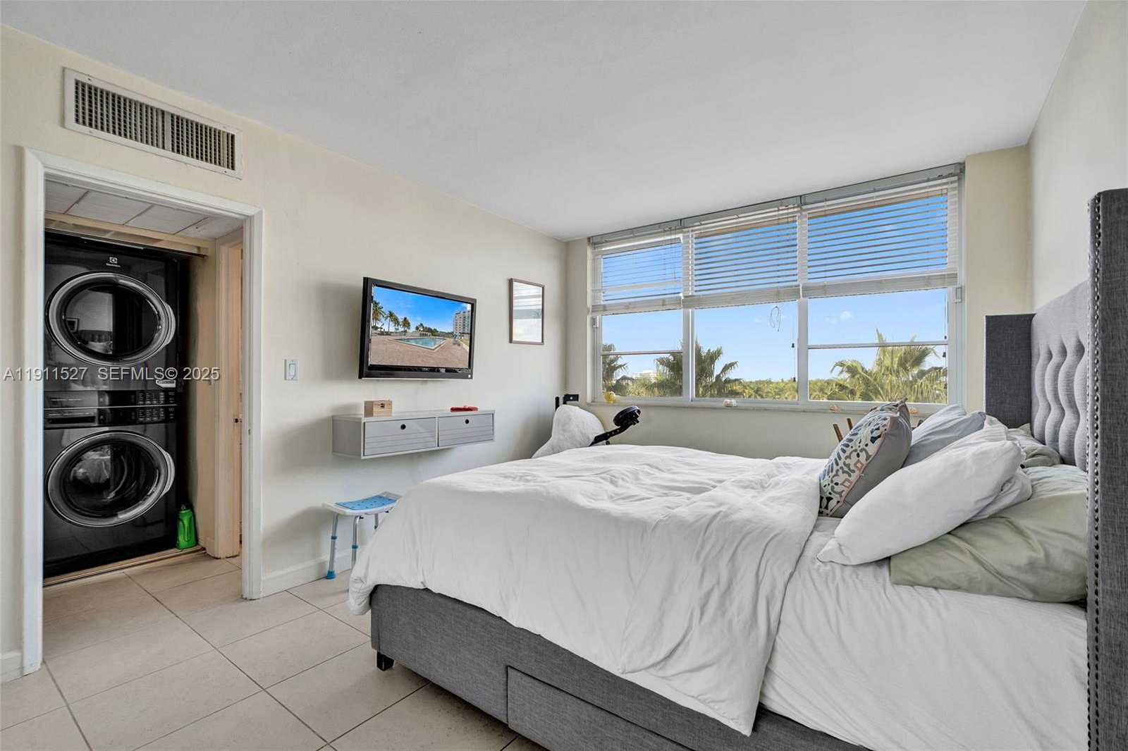 Small Image of 5005 COLLINS AVE #608, Miami Beach Number 24